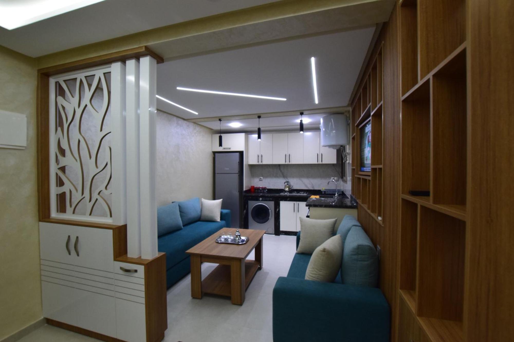 Appartement Familial Proche Aeroport Et Oasiria マラケシュ エクステリア 写真
