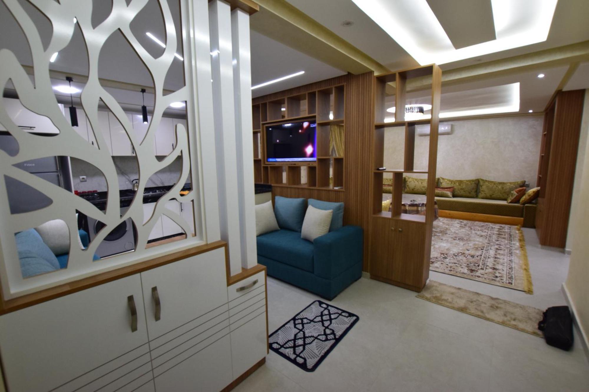 Appartement Familial Proche Aeroport Et Oasiria マラケシュ エクステリア 写真